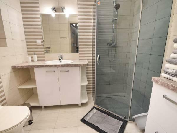 Apartamenty Blizej Morza โควอบเซก ภายนอก รูปภาพ